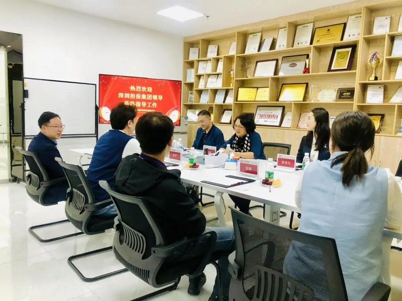 深圳擔保集團領導蒞臨指導工作，云里物里成績驕人備受肯定！